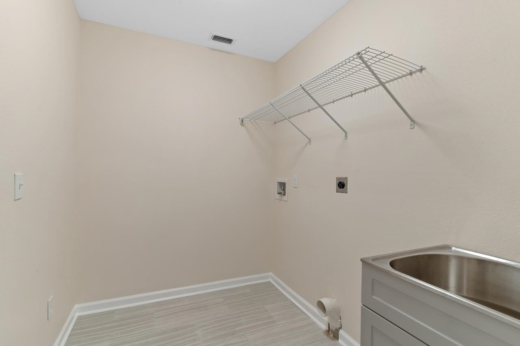 2324 Brynmahr - Photo 7