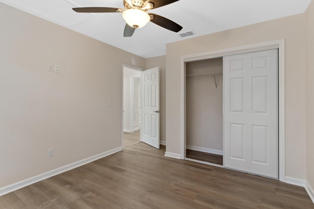 2324 Brynmahr - Photo 15