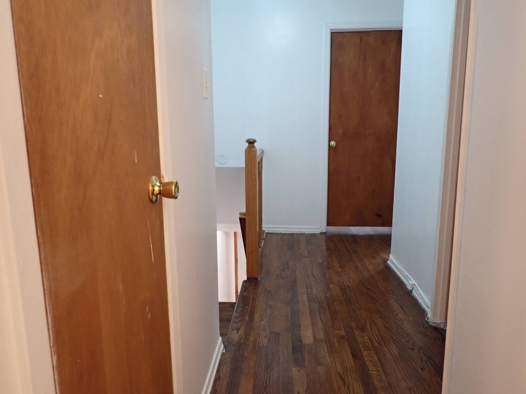 603 East 57th Street - Photo 5