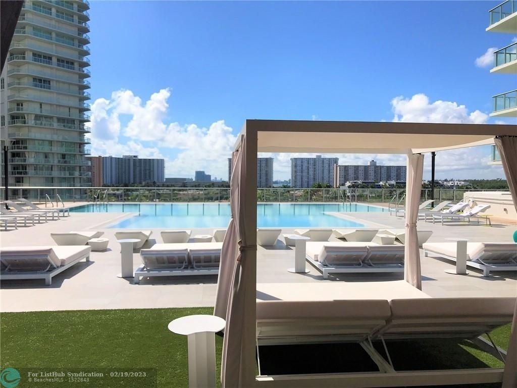 300 Sunny Isles Blvd - Photo 46