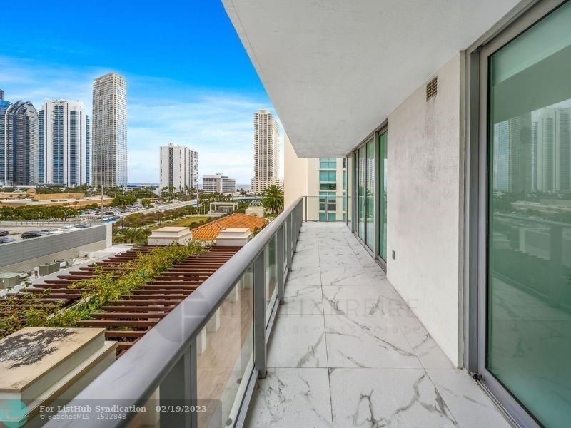 300 Sunny Isles Blvd - Photo 29