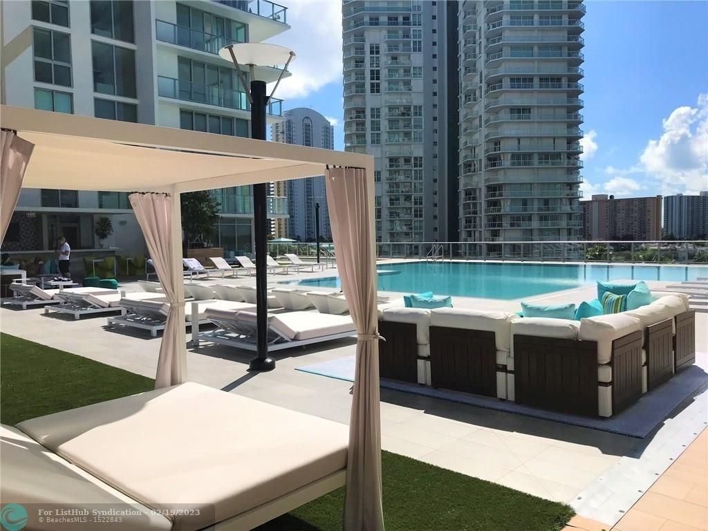 300 Sunny Isles Blvd - Photo 47