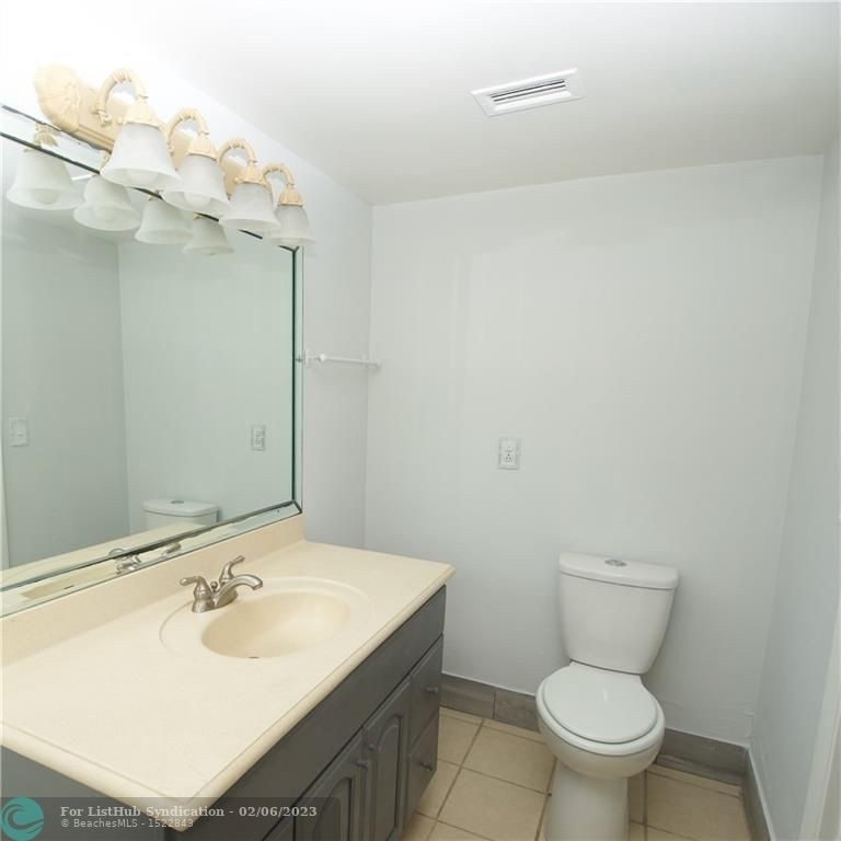 7355 Woodmont Ter - Photo 8