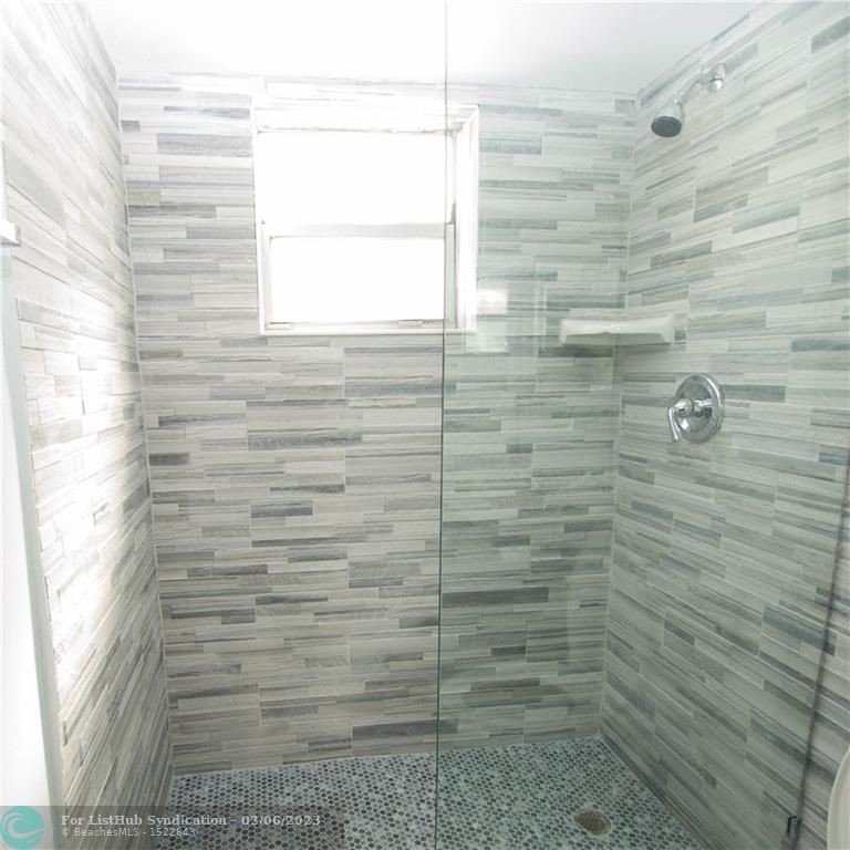 7355 Woodmont Ter - Photo 11