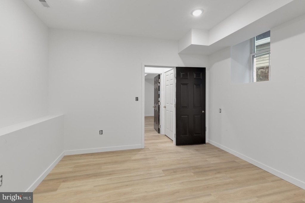 223 S 45th Street - Photo 25