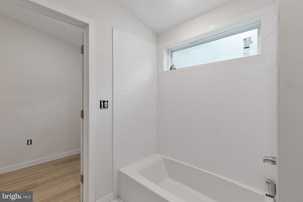 223 S 45th Street - Photo 5