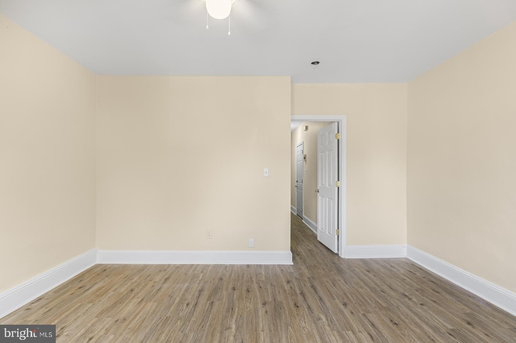 4702 Baltimore Avenue - Photo 10