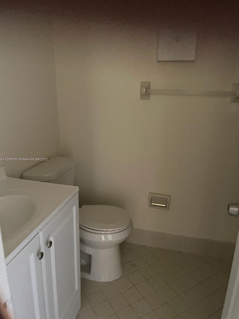 11441 Nw 39th Ct - Photo 7