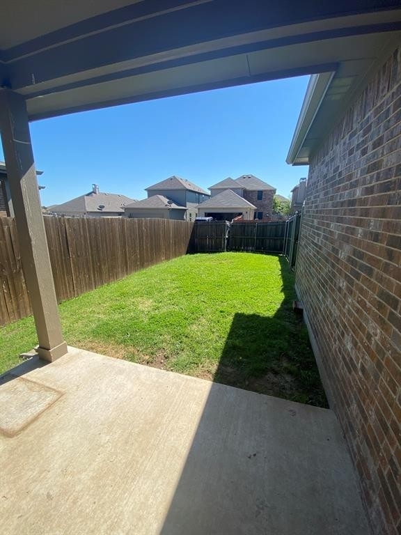 1209 Honeywood Lane - Photo 17