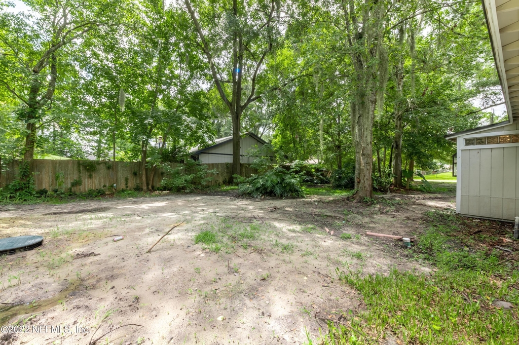 7832 Newton Rd - Photo 3