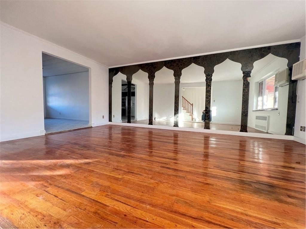 2161 West 12th Street - Photo 1