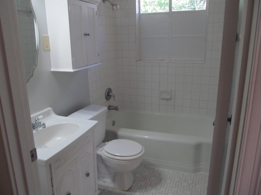 819 St Nick - Photo 16