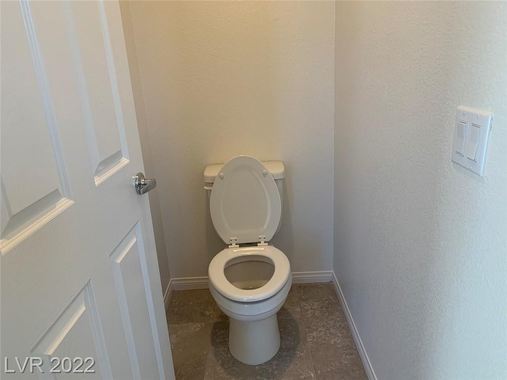 5908 Delaney Falls Street - Photo 31