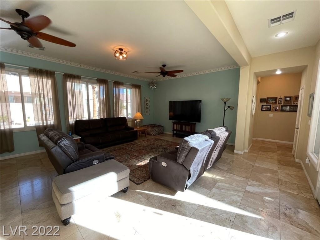 9388 Gold Lake Avenue - Photo 18