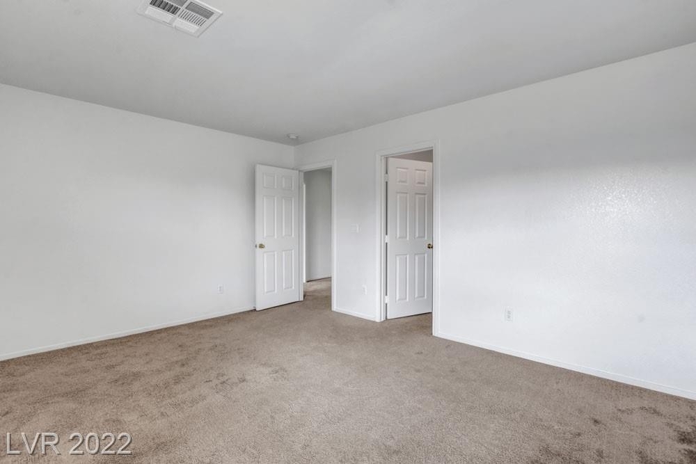 9721 Rolling Thunder Avenue - Photo 33