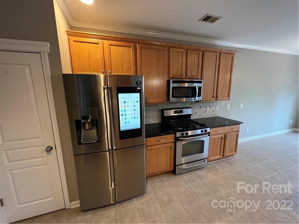 13317 Centennial Commons Parkway - Photo 8