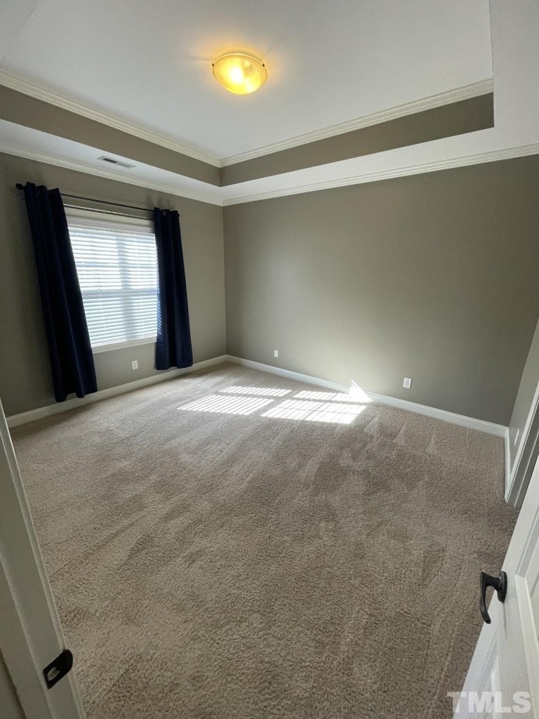 2106 Scarlet Maple Drive - Photo 1