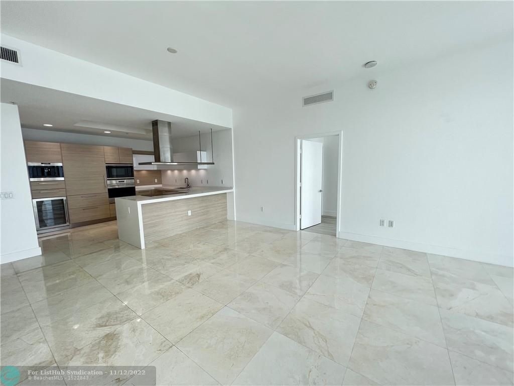 17301 Biscayne Blvd - Photo 3