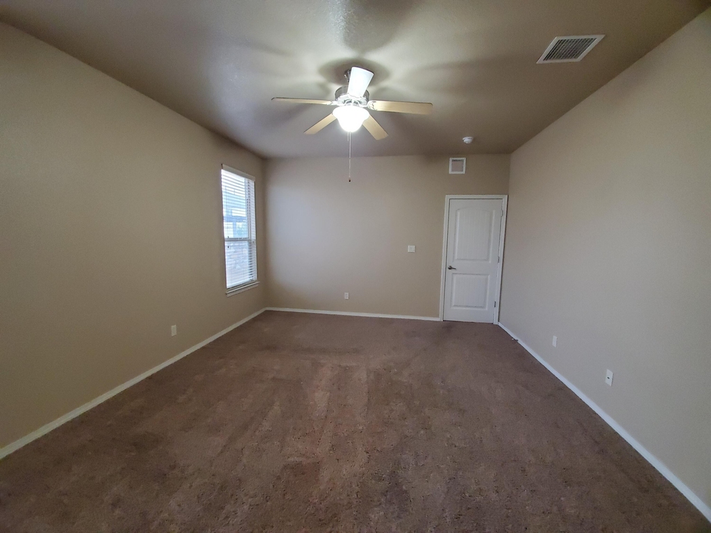 14353 Arabian Point Avenue - Photo 14