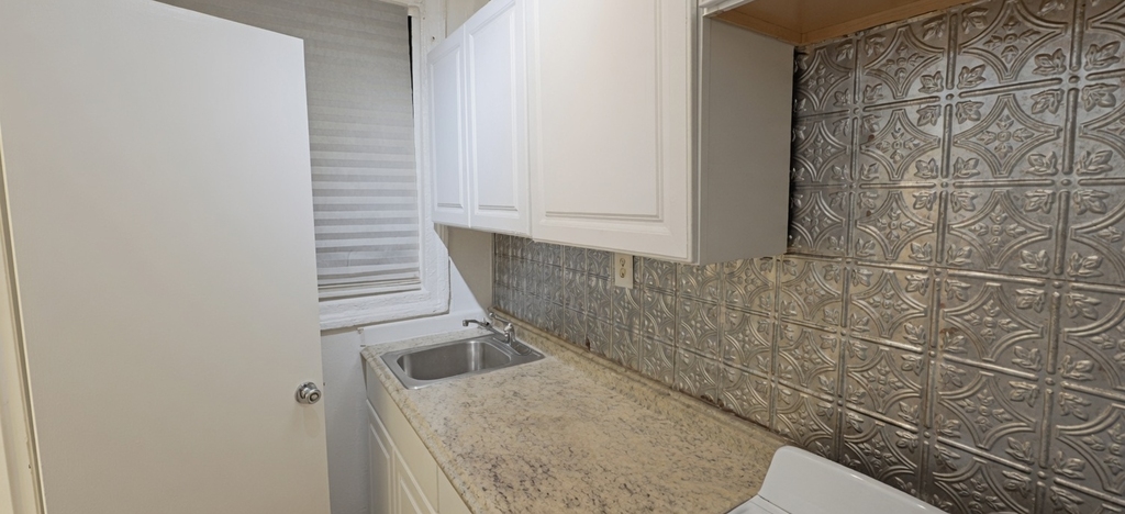 82 East 3rd Street - Photo 4