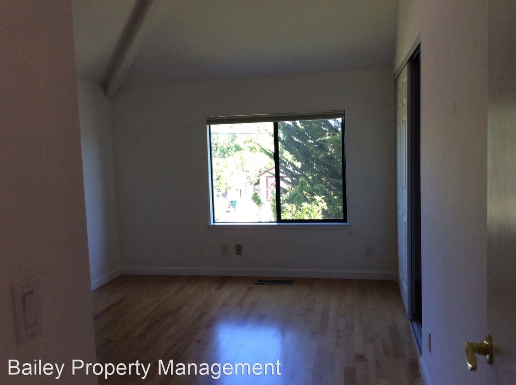 1 Berkeley Court - Photo 18