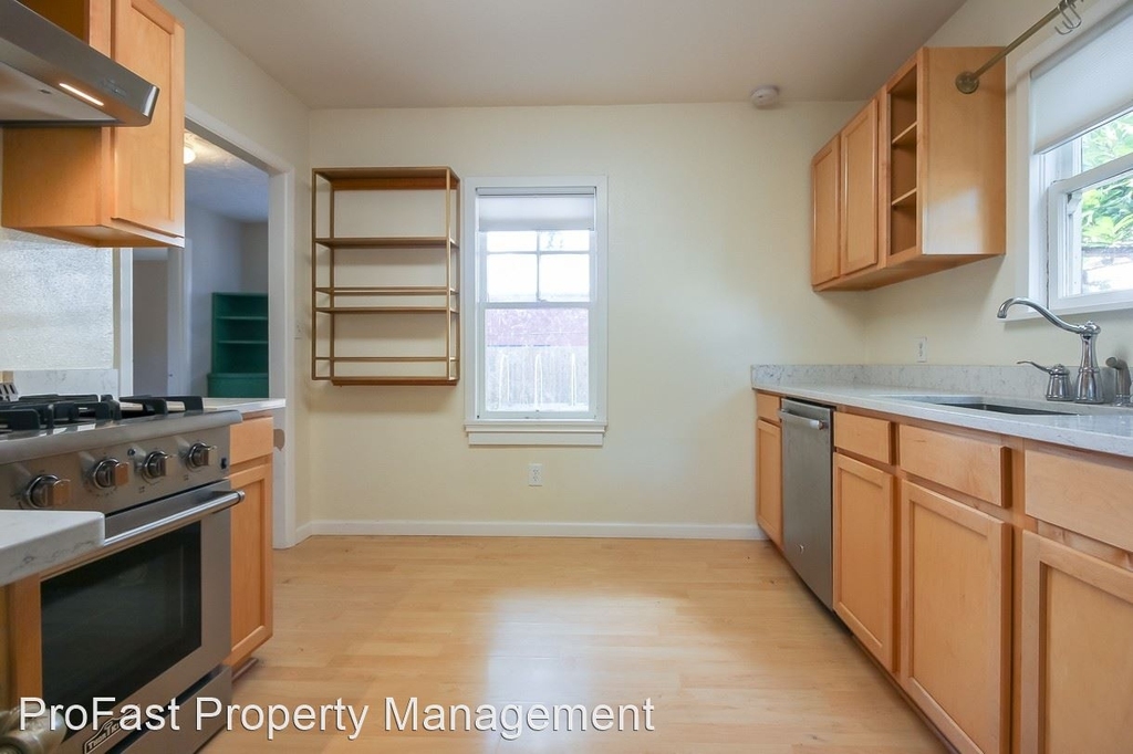 5433 Ne 31st Ave - Photo 10