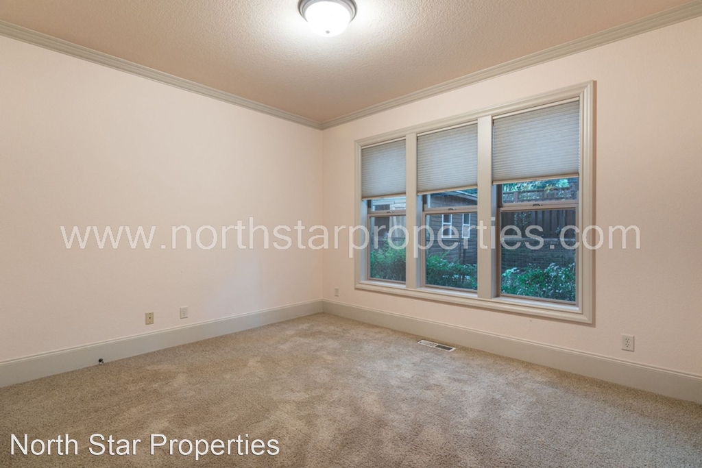 1015 Andrews Rd - Photo 18