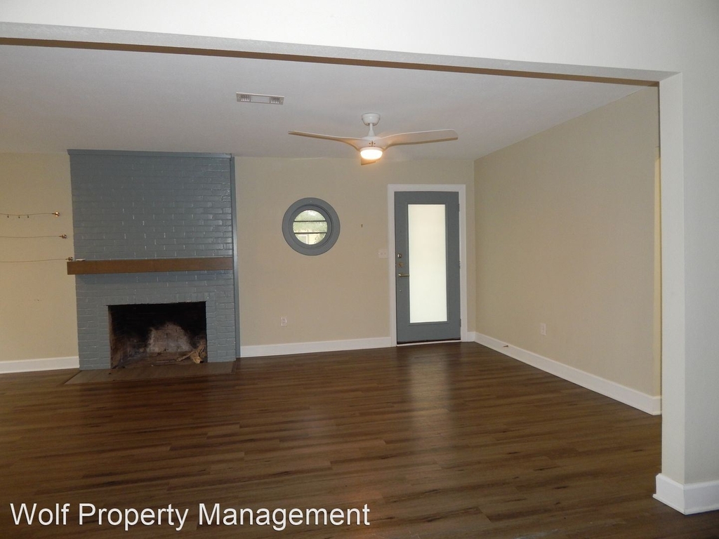 1301 Wallace Street - Photo 6