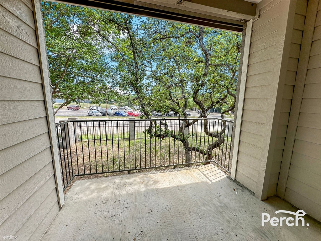 13999 Old Blanco Rd. - Photo 14