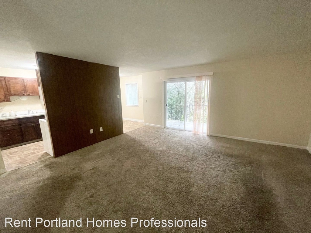 12618 E Burnside Street - Photo 4