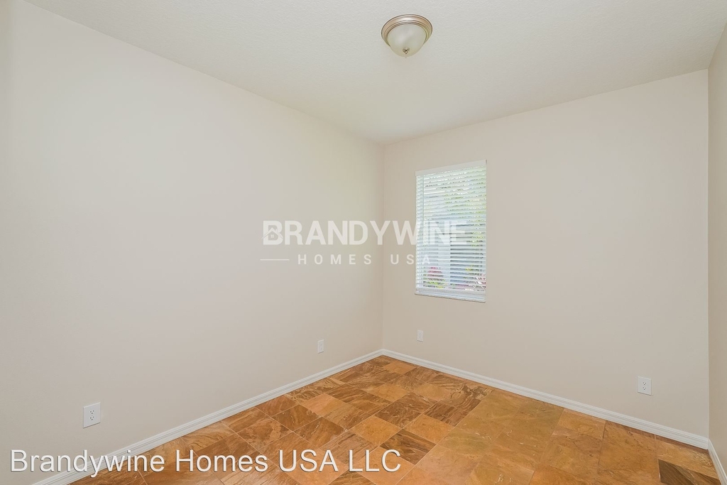 11203 Madison Park Dr, Tampa, Florida 33625 - Photo 18