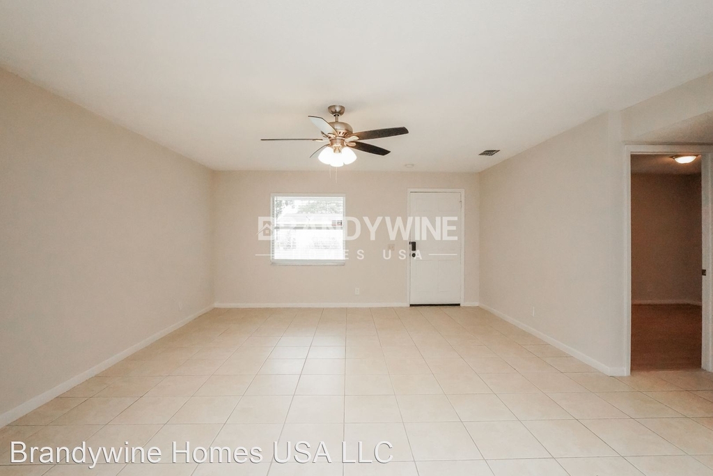 1975 31st St Nw, Winter Haven, Florida 33881 - Photo 1