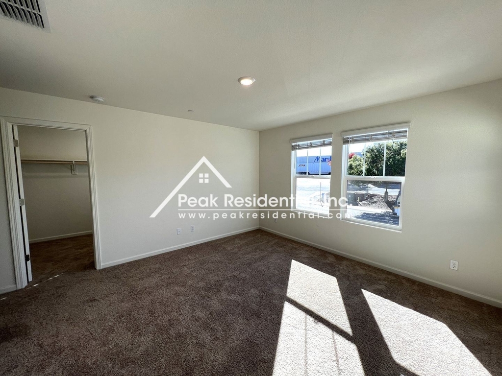 7949 Arcadia Dr - Photo 22