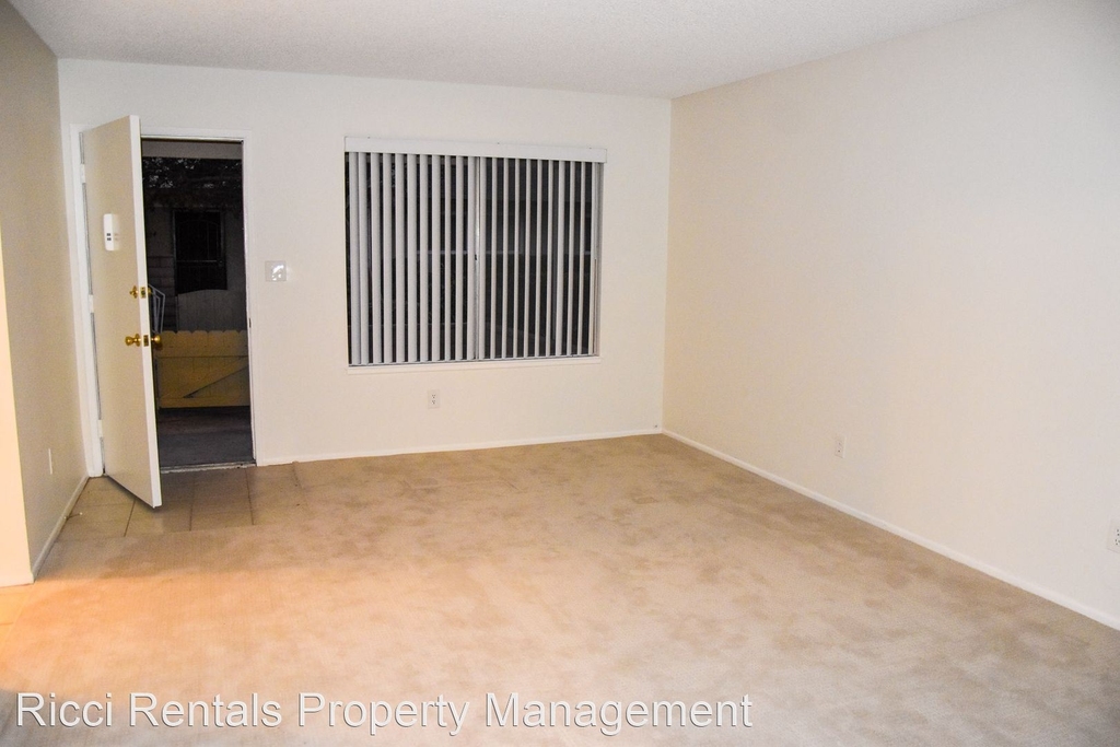 210 East Palmdale Ave. #2 - Photo 6