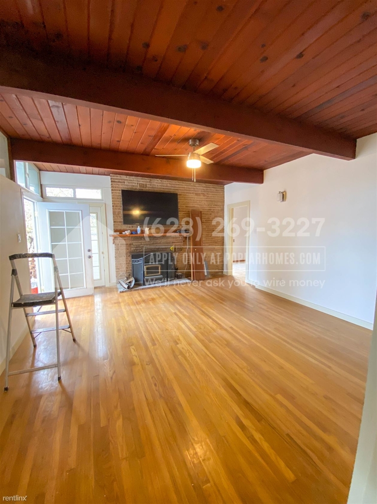 655 31st Street - Photo 3