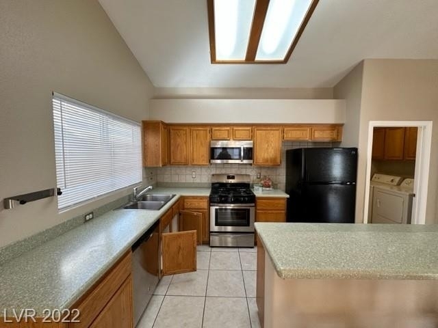 5321 Strawberry Tree Street - Photo 9