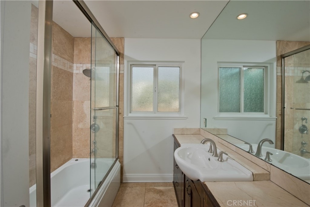 6719 Sale Avenue - Photo 18