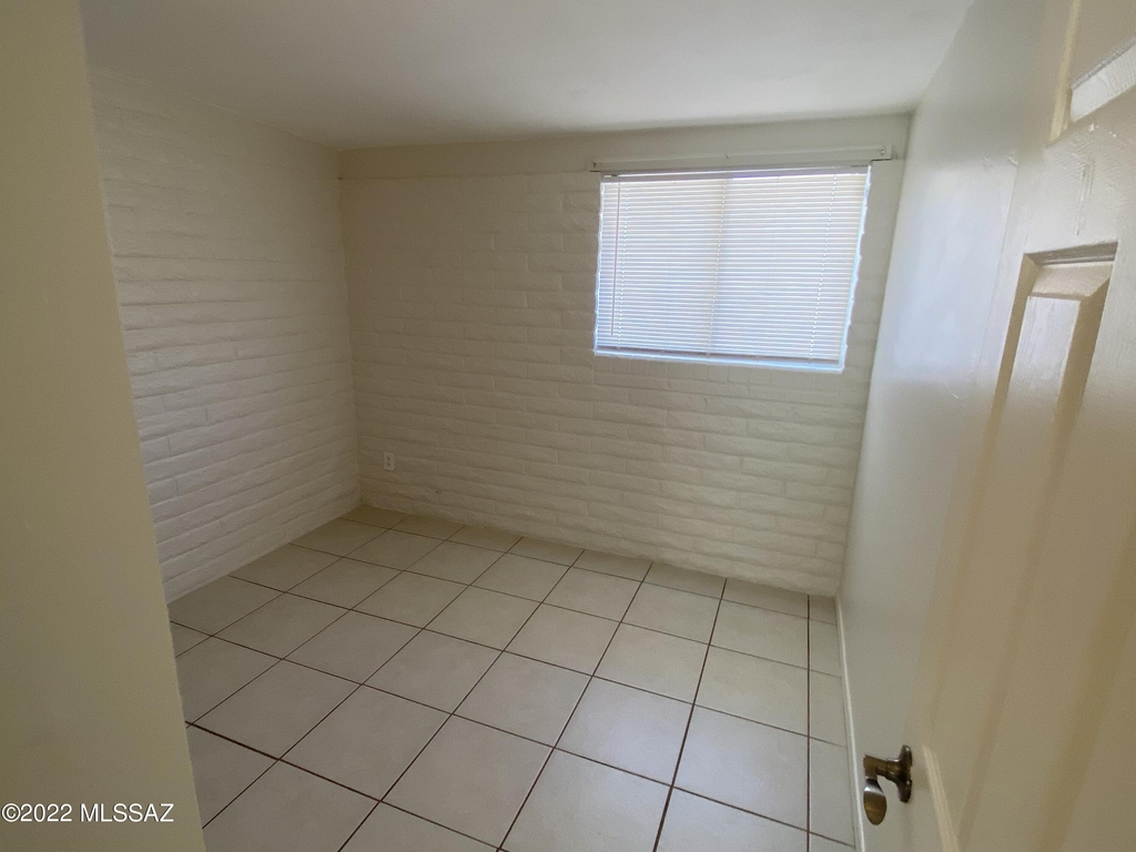 8032 E Nicaragua Drive - Photo 17