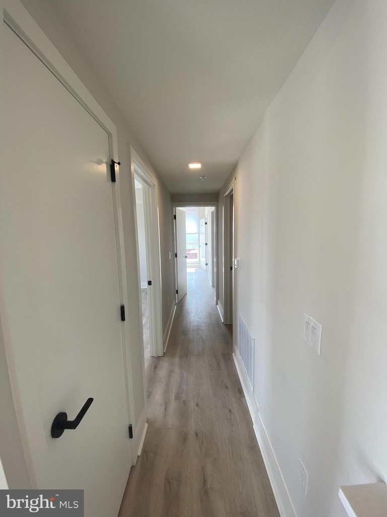 1805 N Howard Street - Photo 12