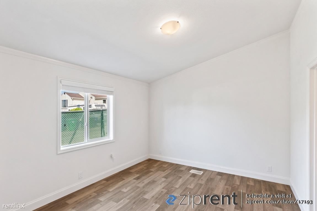 2838 Romagnolo St - Unit A - Photo 10