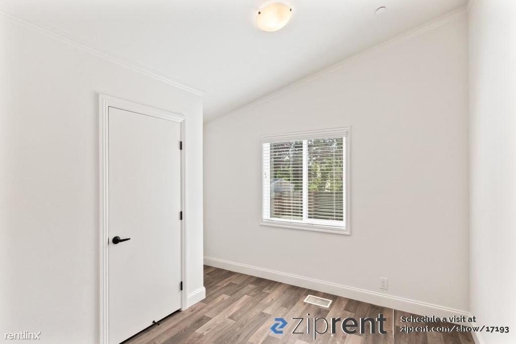 2838 Romagnolo St - Unit A - Photo 13