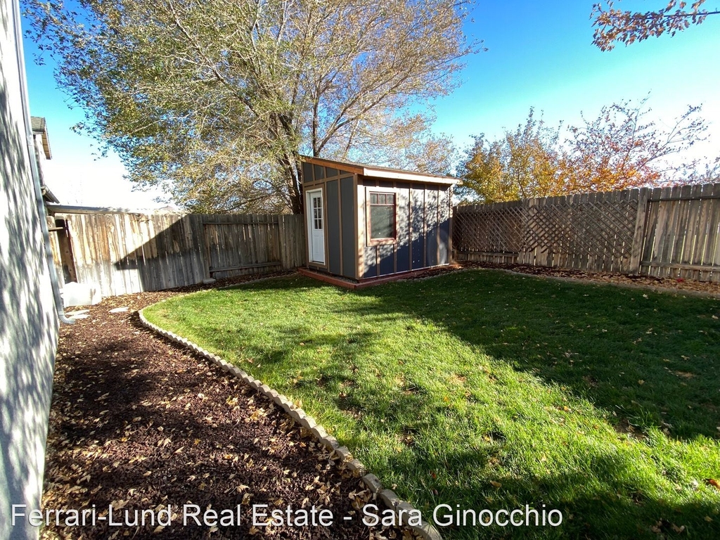 570 Muir Pass Court - Photo 23