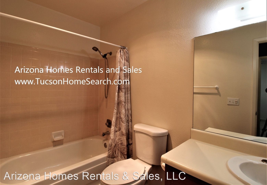 6625 E Golf Links Road #16 - Photo 6