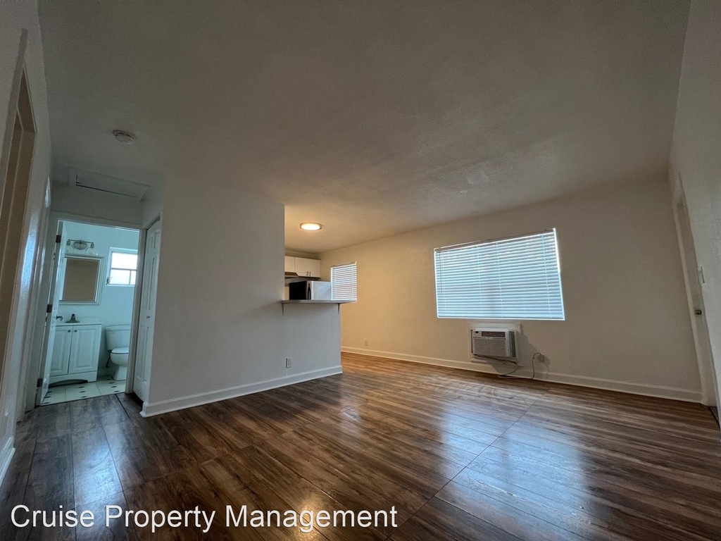 300 Sw 4 Ct - Photo 28