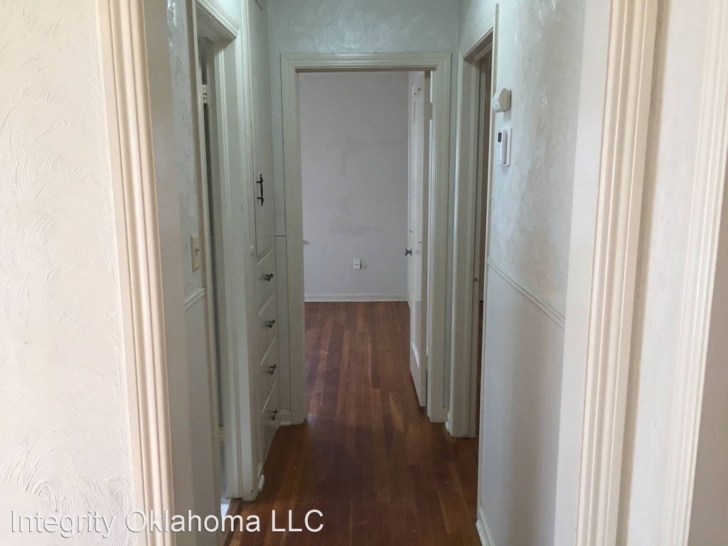 3700 N. Drexel Blvd. - Photo 1