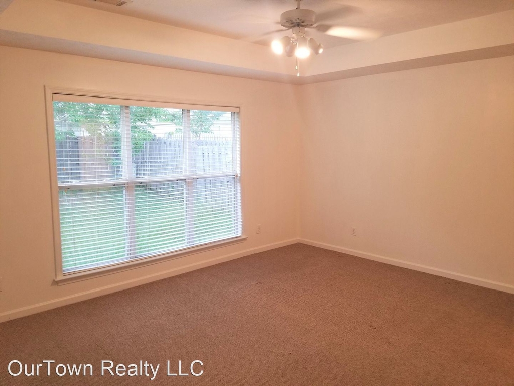 9052 Ashland Park Place - Photo 10