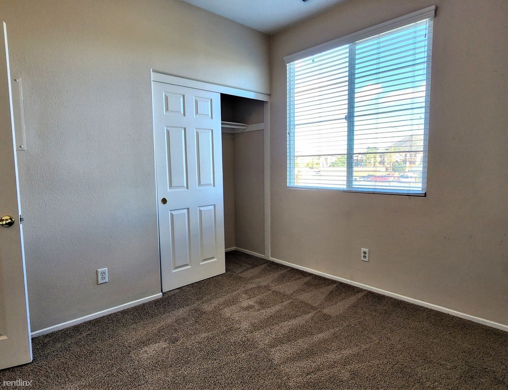 1800 E Lakeshore Dr. #1701 - Photo 7