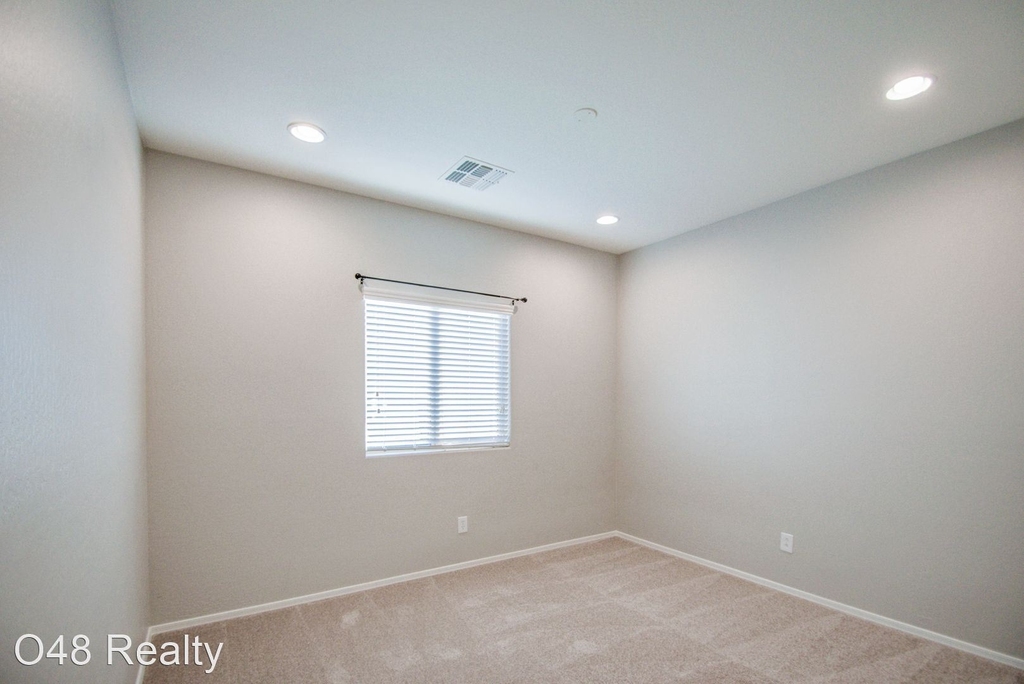 5429 W Victory Way - Photo 20