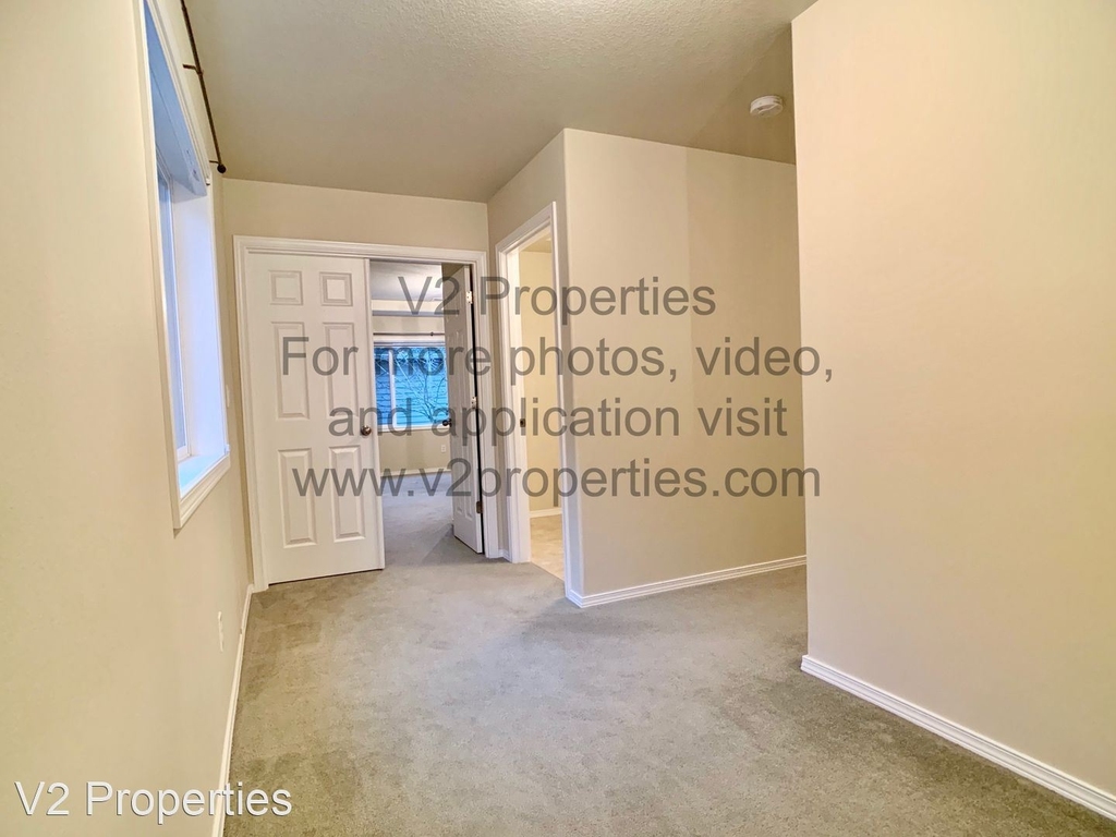 1011 Sw 18th Way - Photo 11