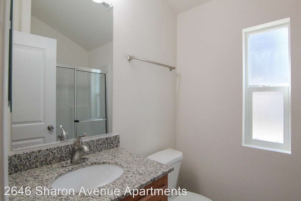 2646 Sharon Avenue - Photo 14